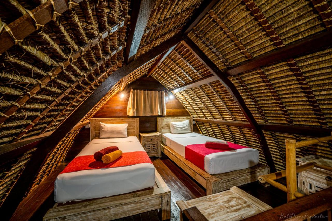COTTAGE BEDROOM FIRST FLOOR