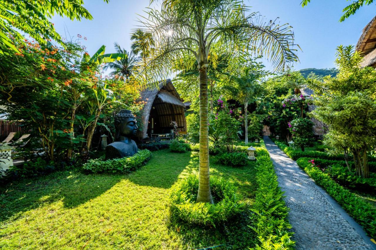 GARDEN AREA