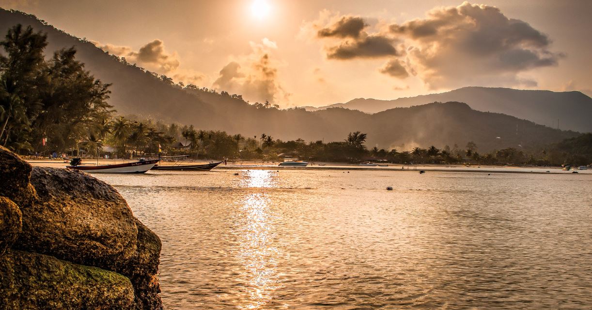 Sunset on Thong Nai Pan Beach